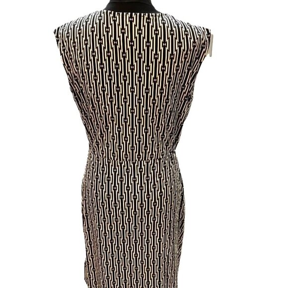 MICHAEL KORS Black & White Printed Faux Wrap Dress w/Side Buckle ( P/M) NWT $120 - Picture 4 of 7